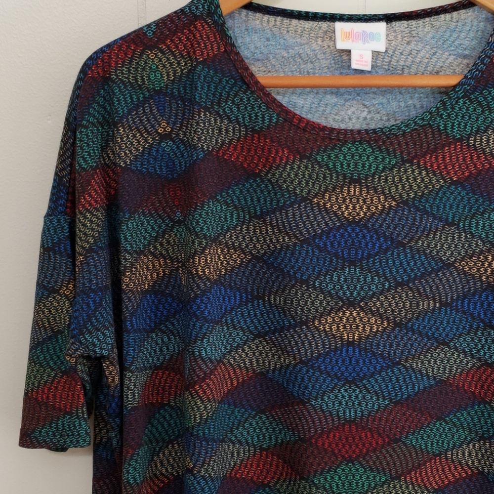 LuLaRoe Irma Classic Tee Womens S Oversized Casual Colorful Geometric Design NWT